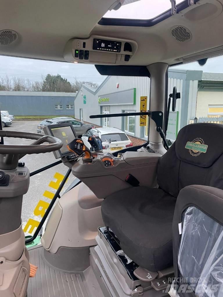 John Deere 6R215 Traktorok