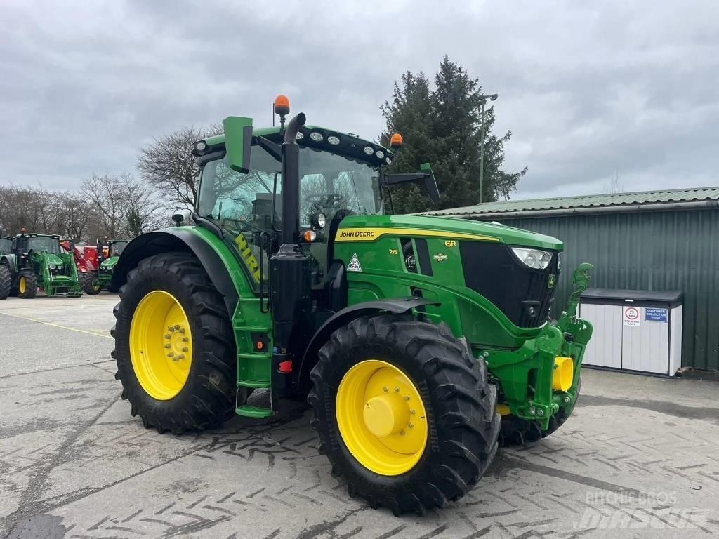 John Deere 6R215 Traktorok