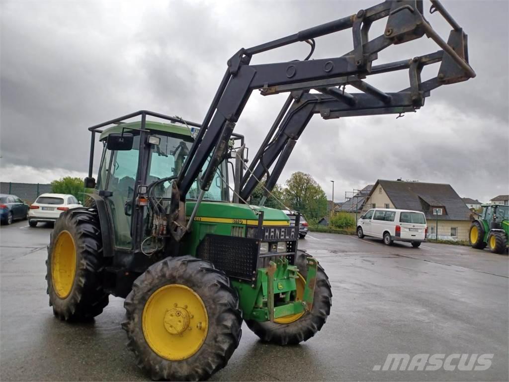 John Deere 6110SE Traktorok