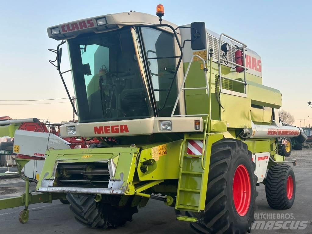 CLAAS Mega 202 Kombájnok