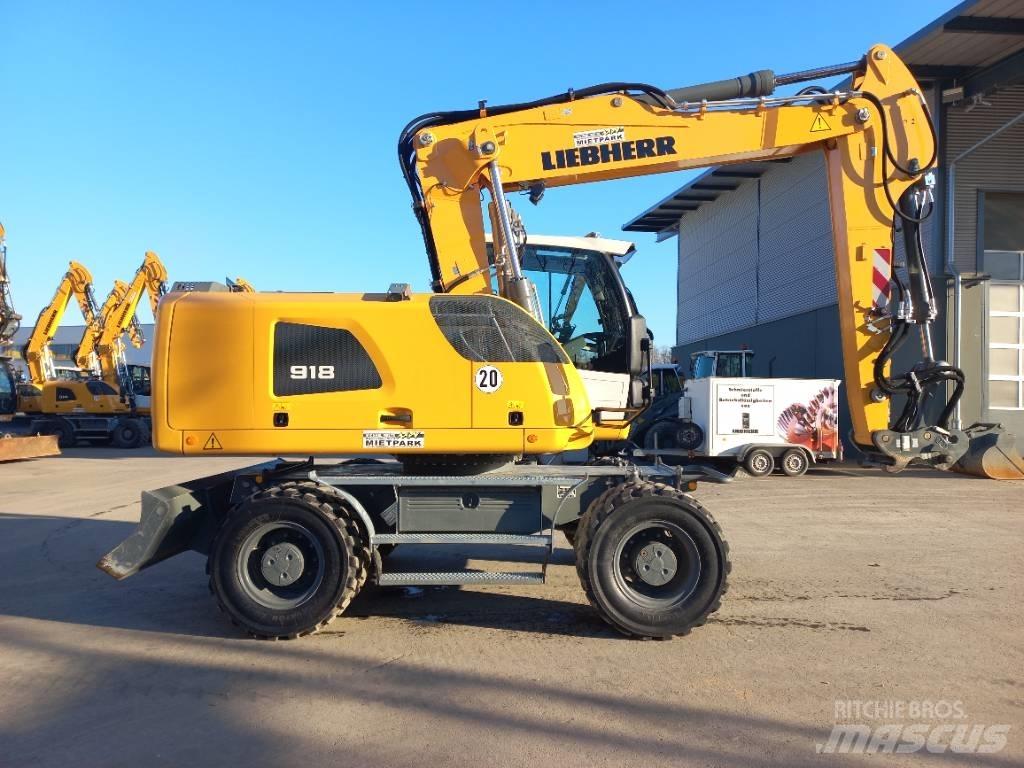 Liebherr A 918 G6.0 Gumikerekes kotrók