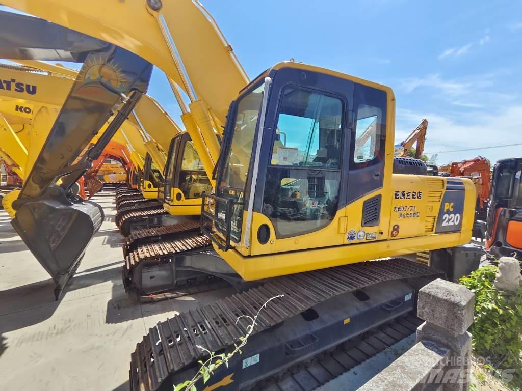 Komatsu PC 220-8 Lánctalpas kotrók