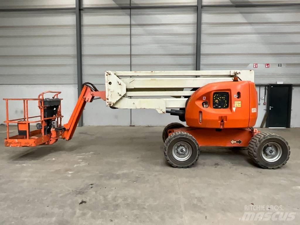 JLG 450 AJ Karos emelők