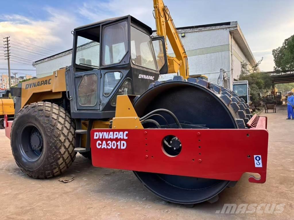 Dynapac CA 301 D Egydobos hengerek