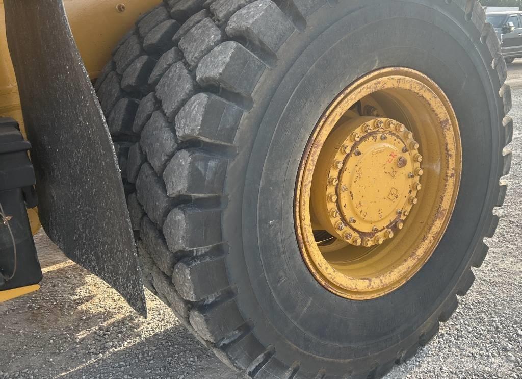 CAT 770 G Csuklósdömperek