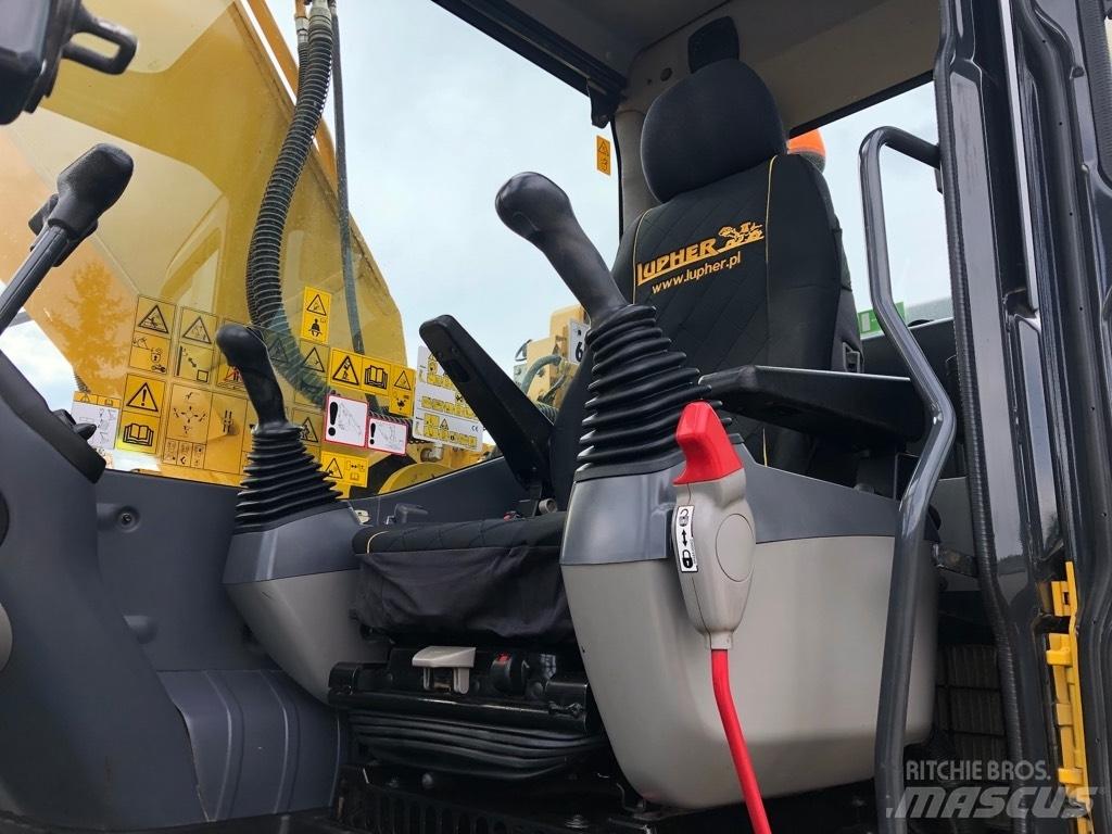 Komatsu PC210LC-11 Lánctalpas kotrók