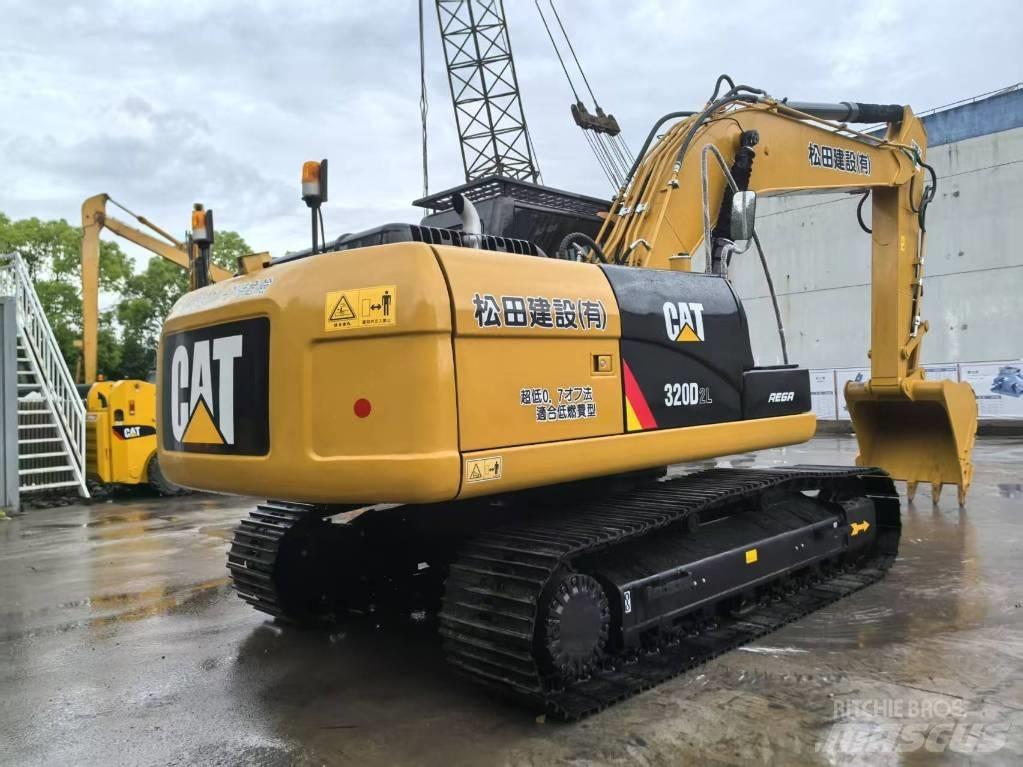 CAT 320D2 Közepes (midi) kotrók 7 t - 12 t