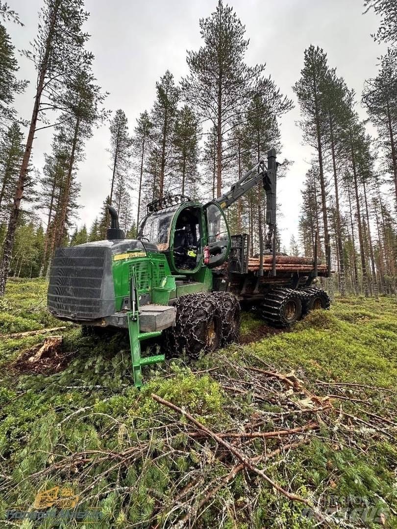 John Deere 1210G Kihordók