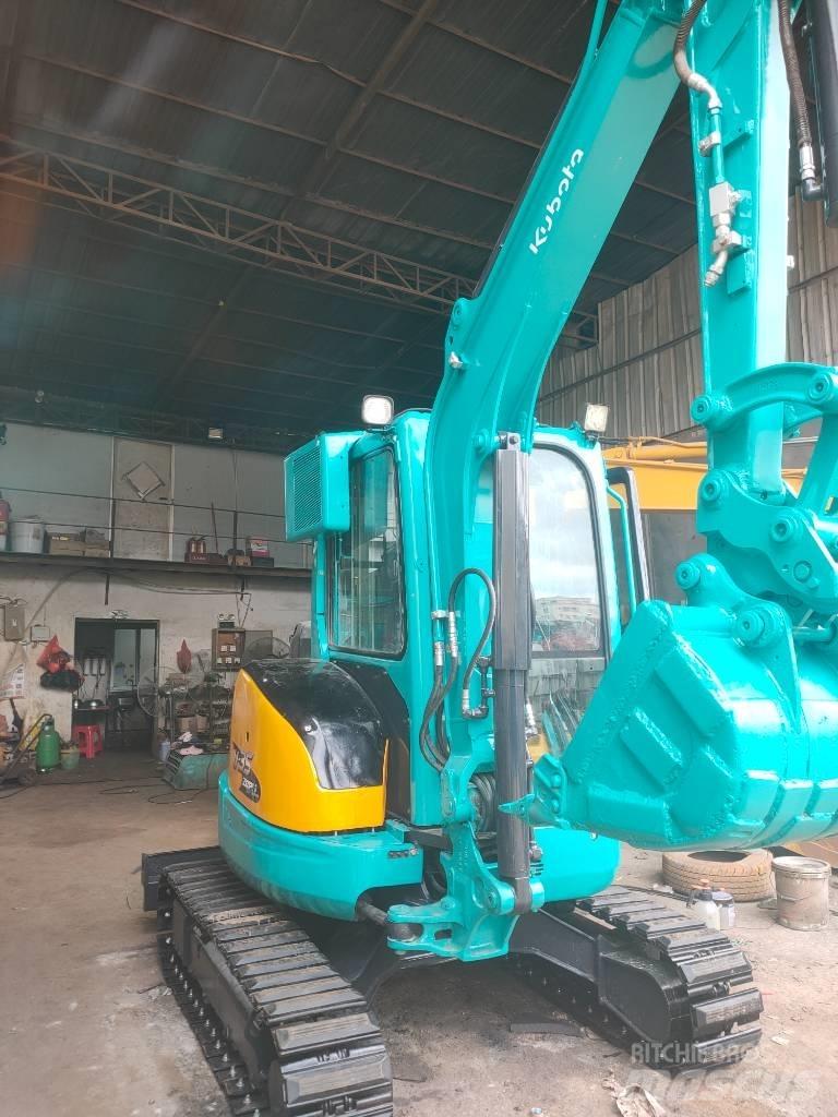 Kubota U 35 Lánctalpas kotrók