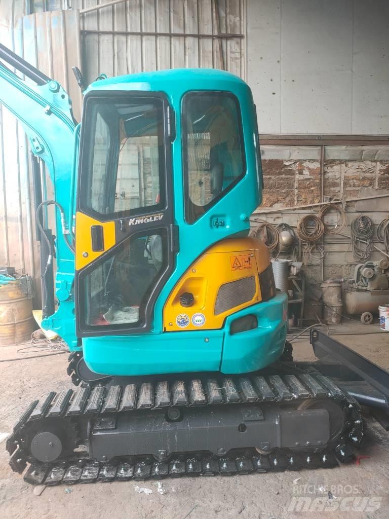 Kubota U 35 Lánctalpas kotrók