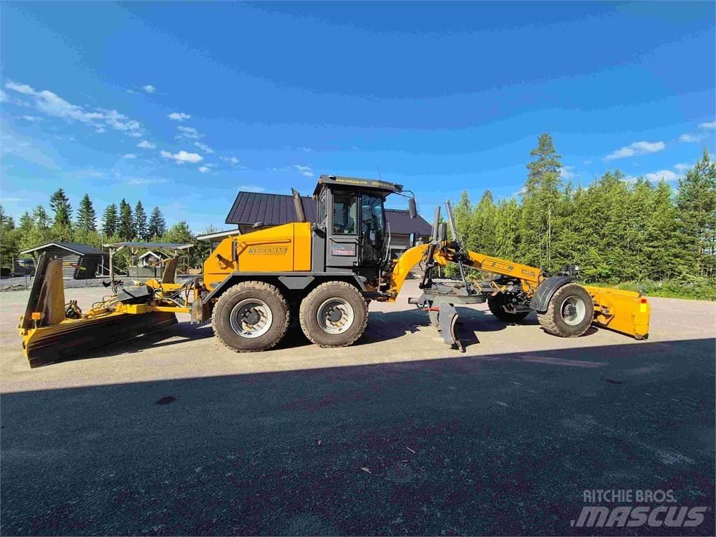 Veekmas RG 286 6WD Gréderek
