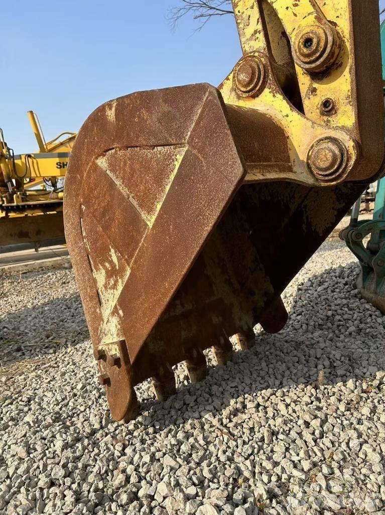 Komatsu PC70 Lánctalpas kotrók