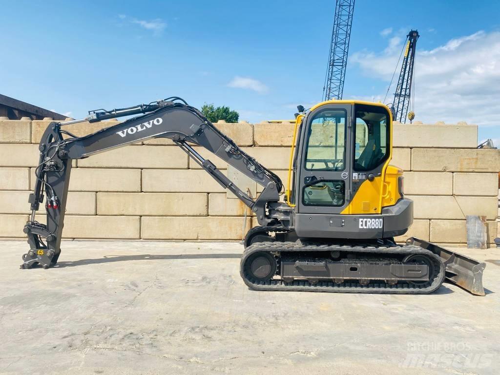 Volvo ECR 88 D Közepes (midi) kotrók 7 t - 12 t