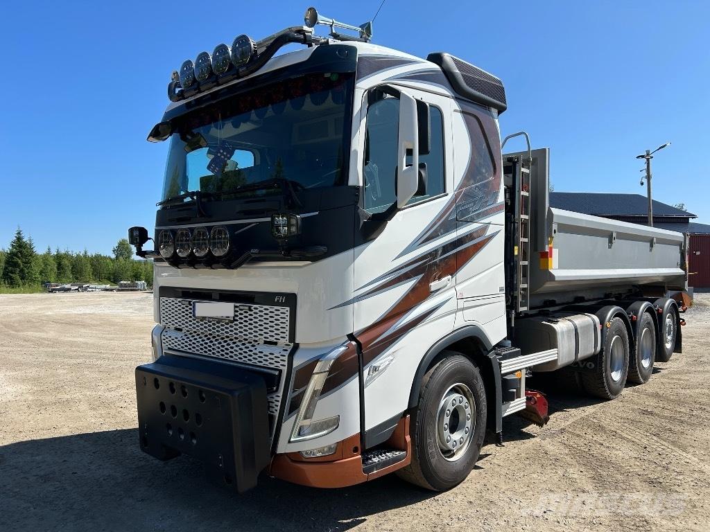 Volvo FH 540 8x4 Horgos rakodó teherautók