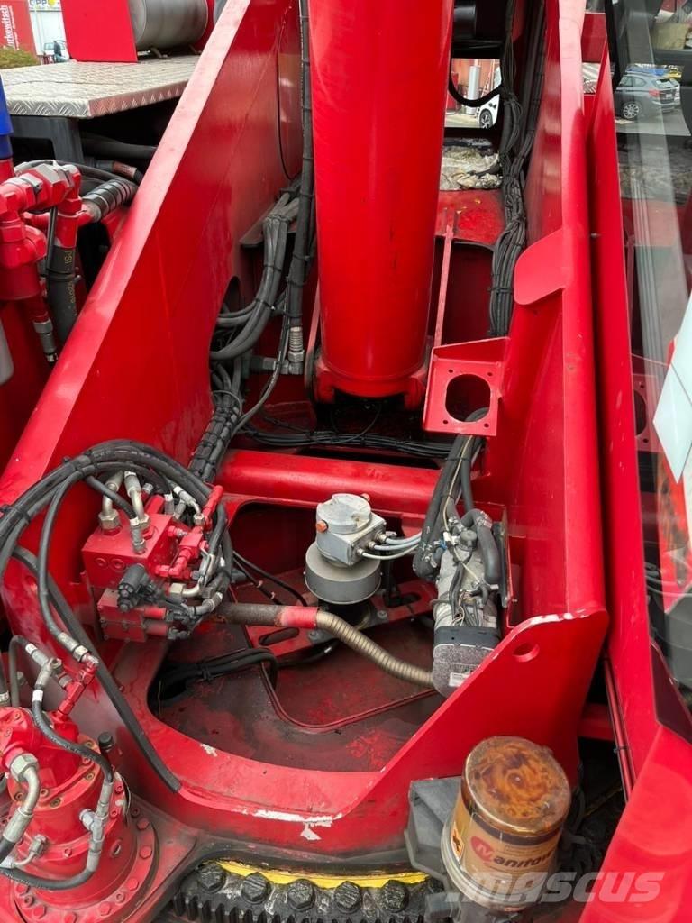 Grove GMK 4100 L Terepdaruk