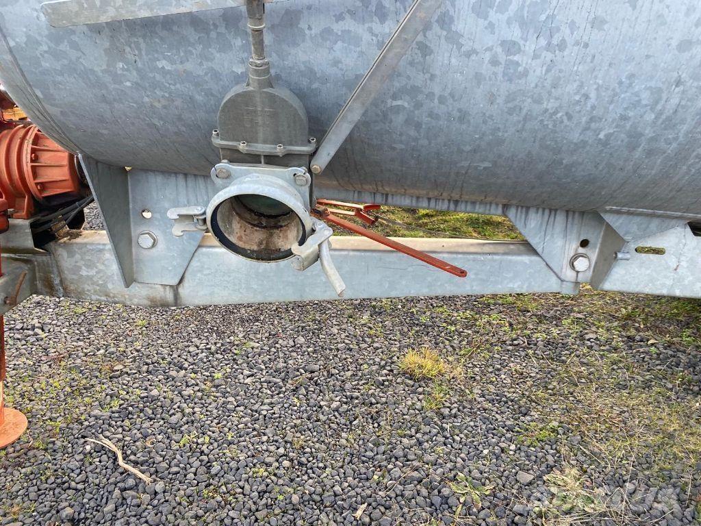 Pichon TSC6 Trágyaszóró