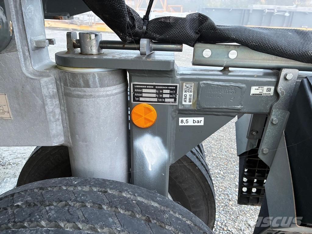 Liebherr L1-32 Torony daruk