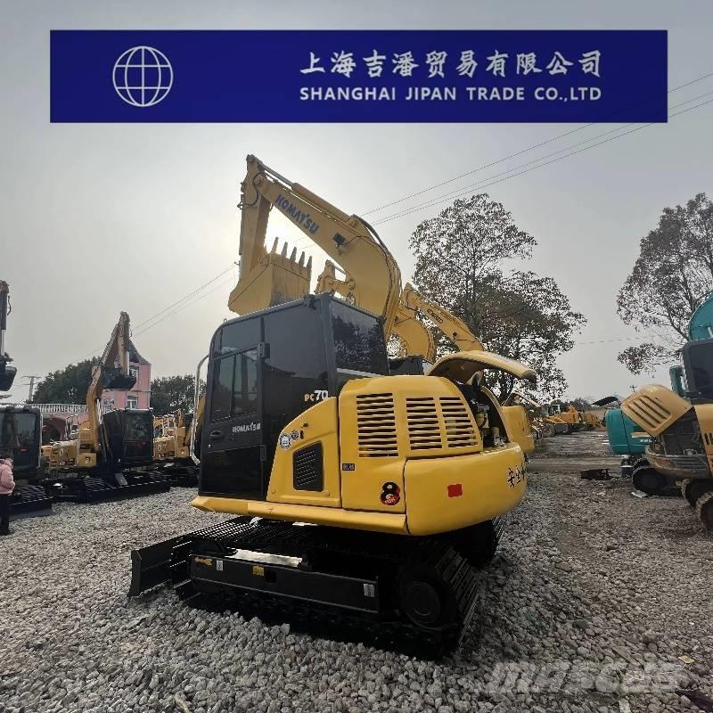 Komatsu PC 70 Mini kotrók < 7t