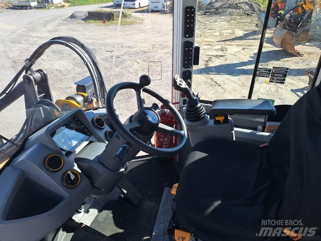 JCB 413 K SV NE Gumikerekes homlokrakodók
