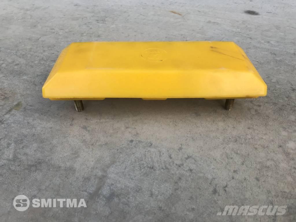 Wirtgen W2000 Pads Lánctalpak, láncok és futóművek