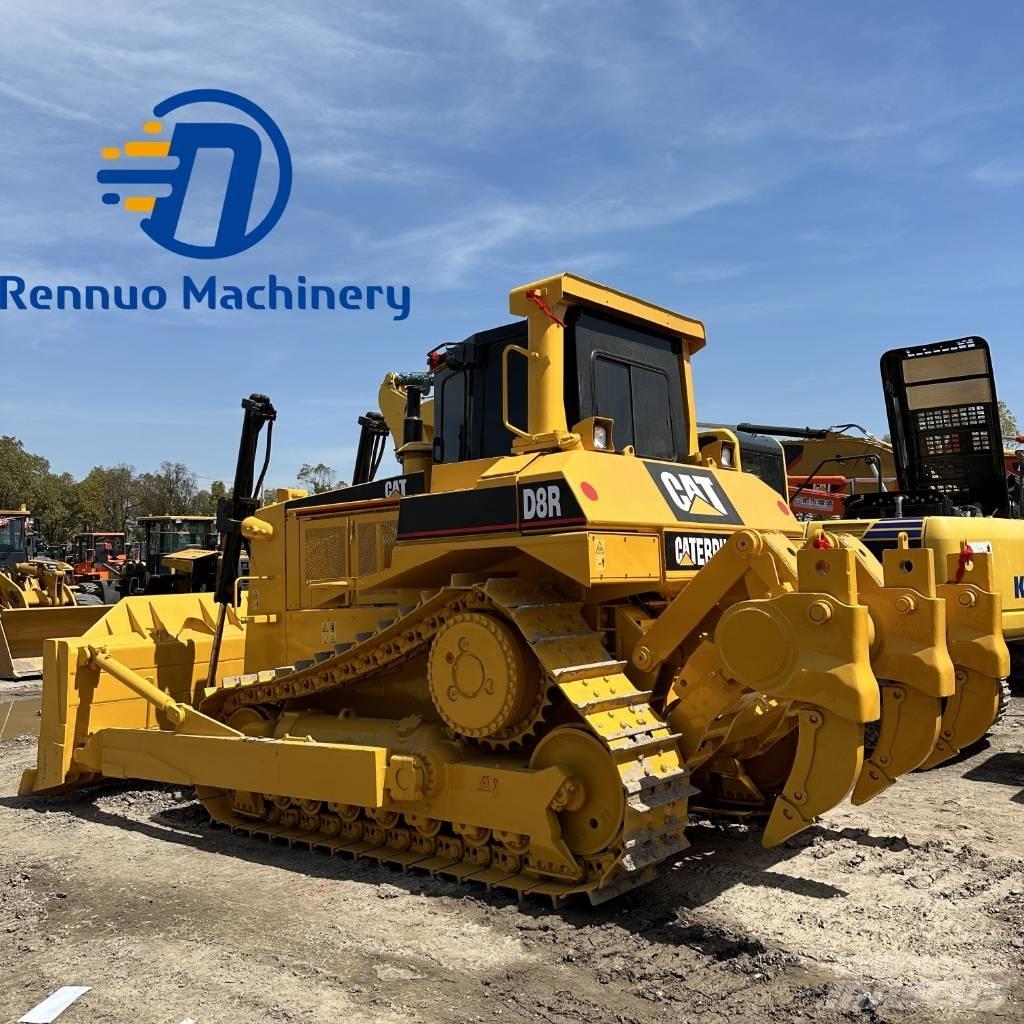 CAT D 8 R lánctalpas dózerek