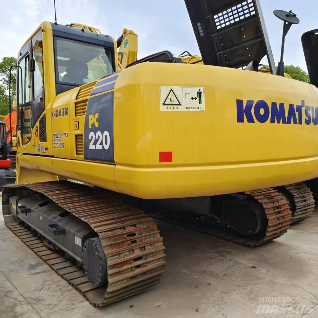 Komatsu PC 220-8 Lánctalpas kotrók