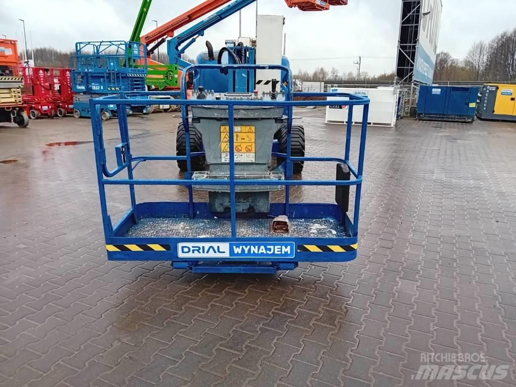 JLG 450 AJ Karos emelők