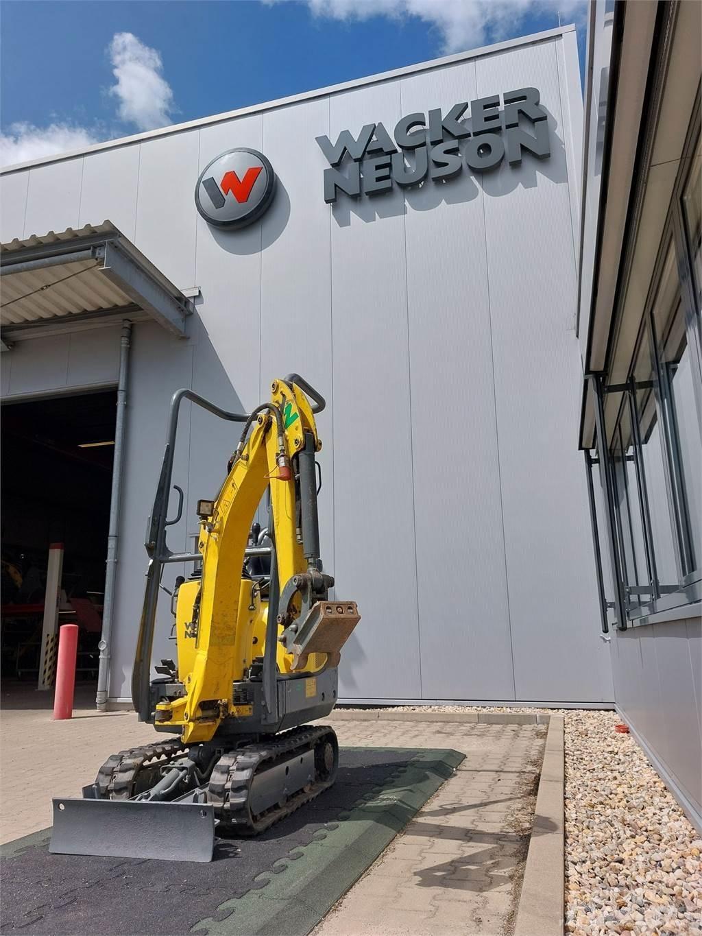 Wacker Neuson 803 Lánctalpas kotrók