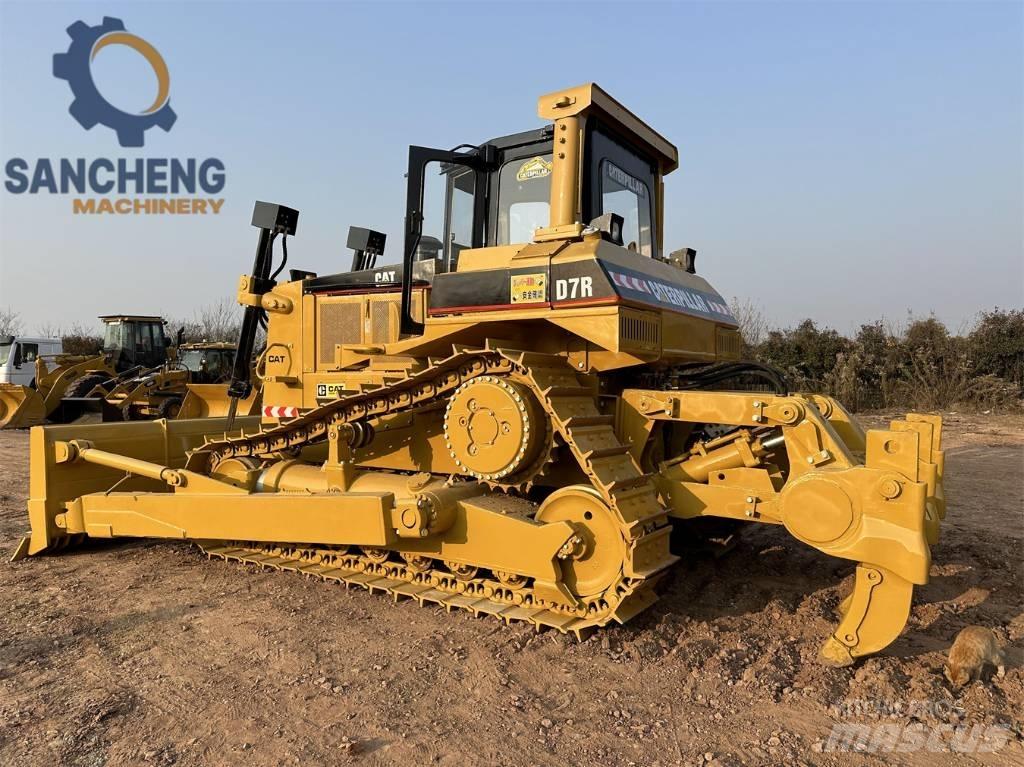 CAT D 7 R lánctalpas dózerek