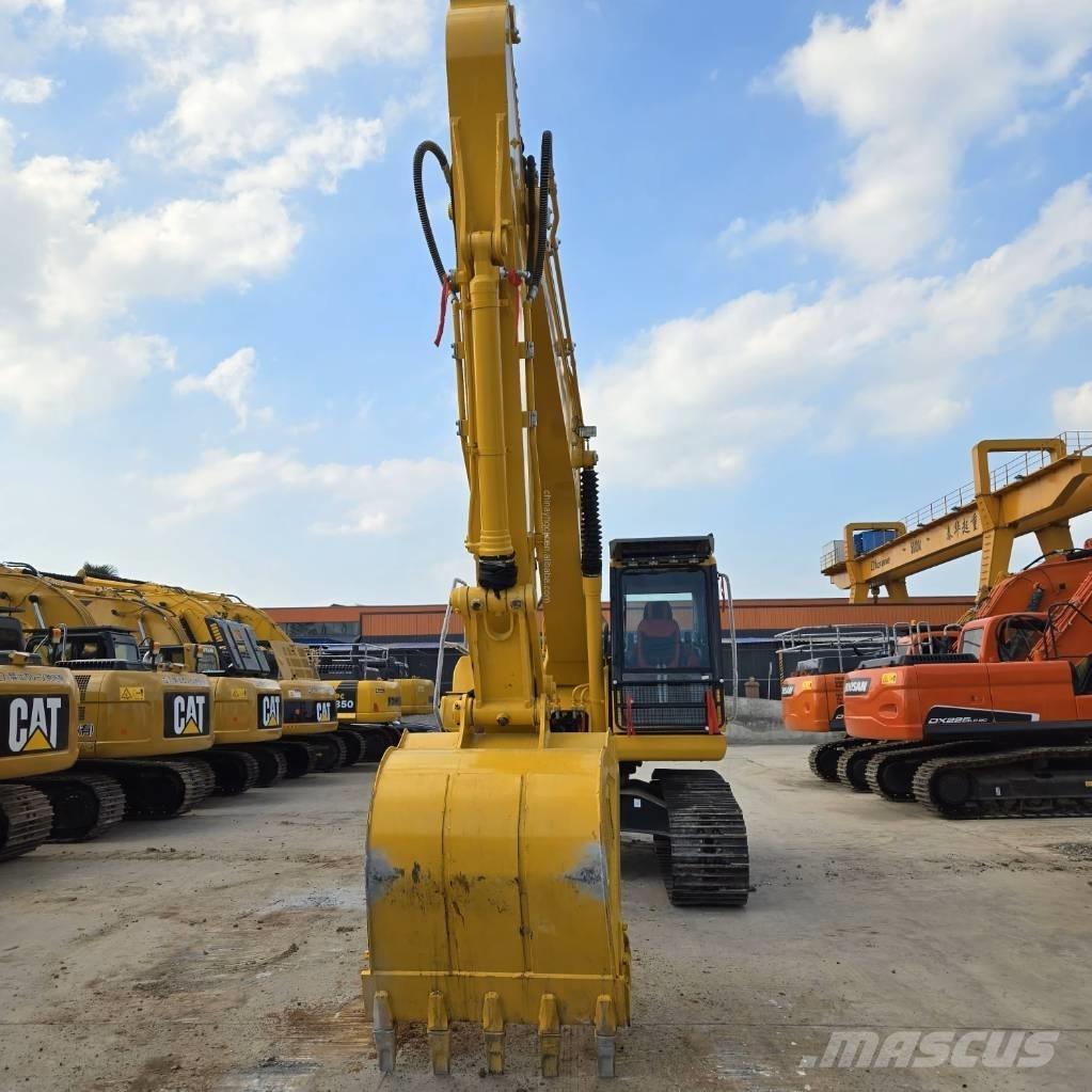 Komatsu PC 200-8 Lánctalpas kotrók