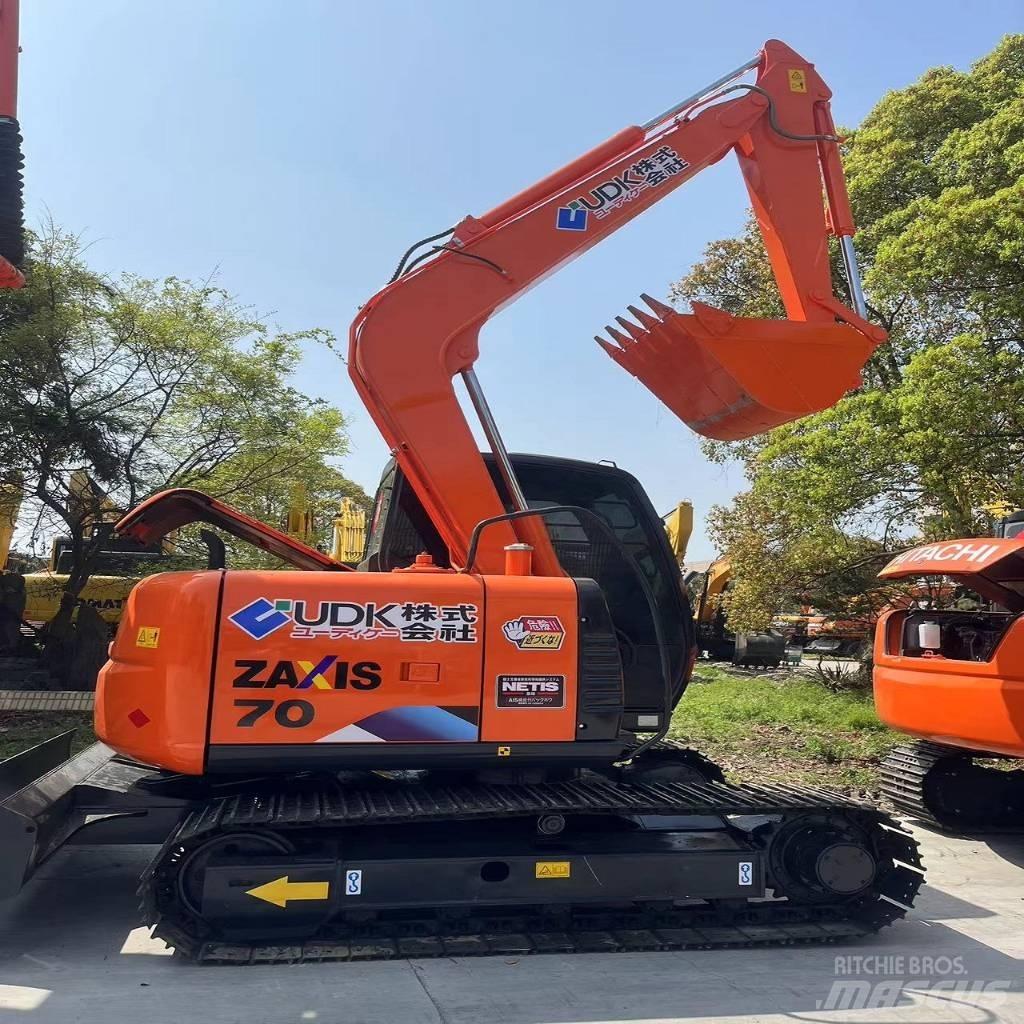 Hitachi ZX 70 Lánctalpas kotrók