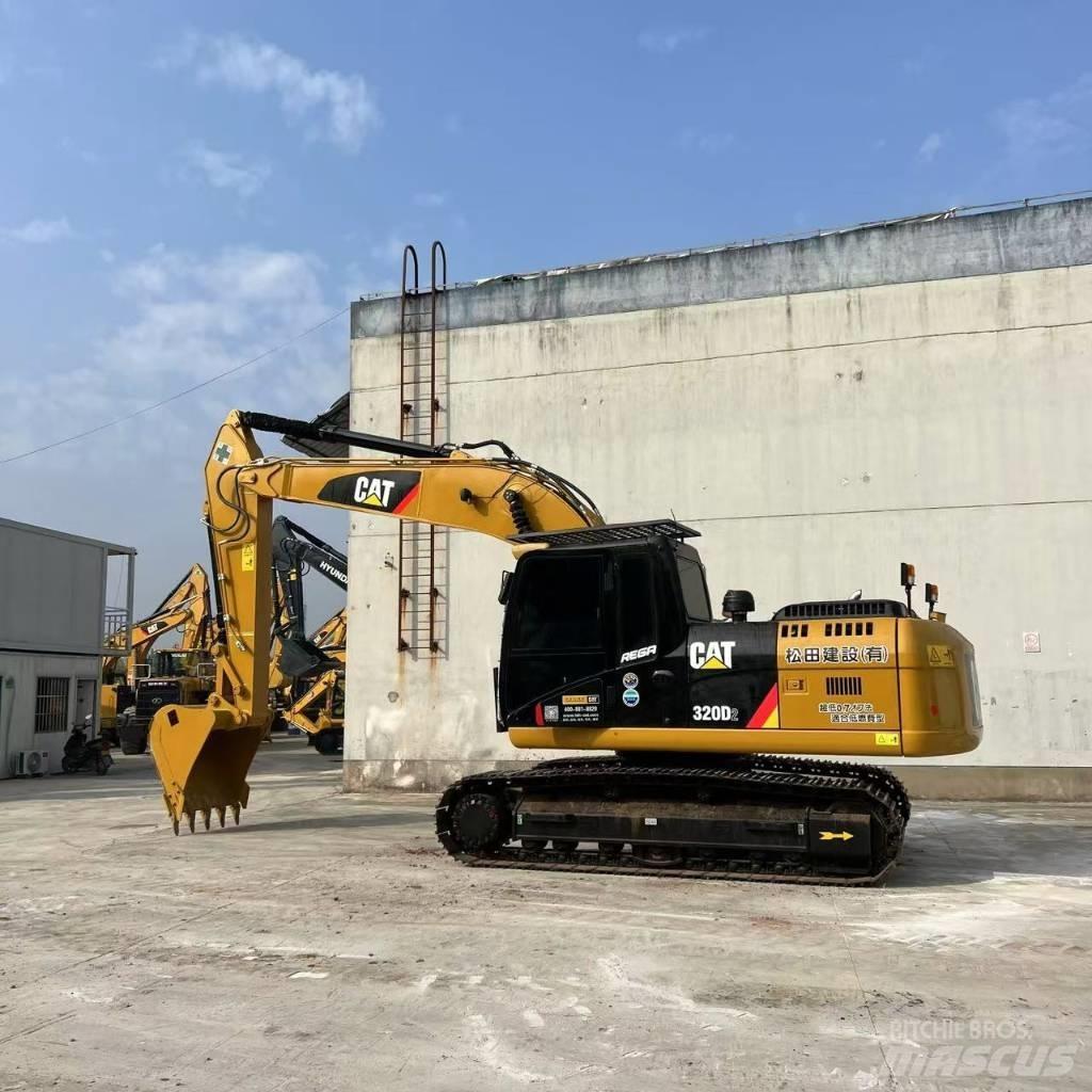 CAT 320D2 Közepes (midi) kotrók 7 t - 12 t