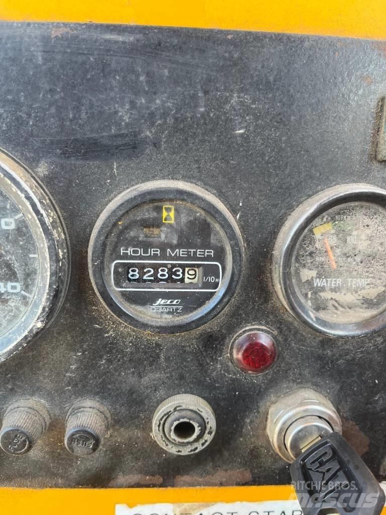 Morooka MST 1500 Lánctalpas dömperek
