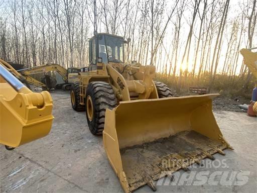 CAT 950F Gumikerekes homlokrakodók