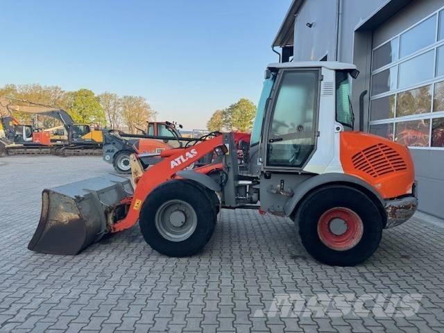 Atlas AR 80 Gumikerekes homlokrakodók