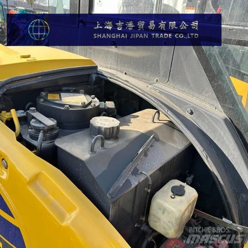 Komatsu PC 40 MR Mini kotrók < 7t