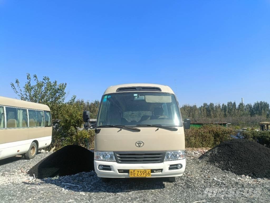 Toyota Coaster Bus Mini buszok