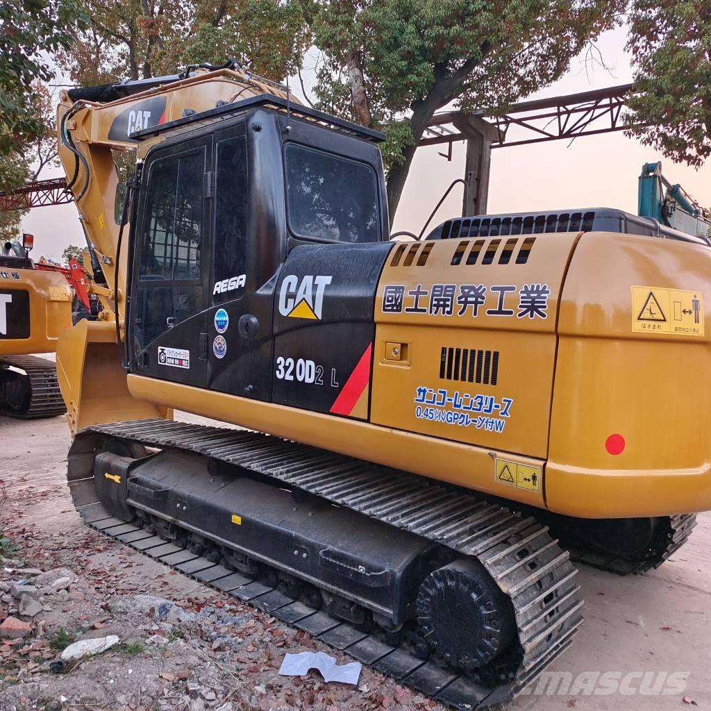 CAT 320 D Lánctalpas kotrók