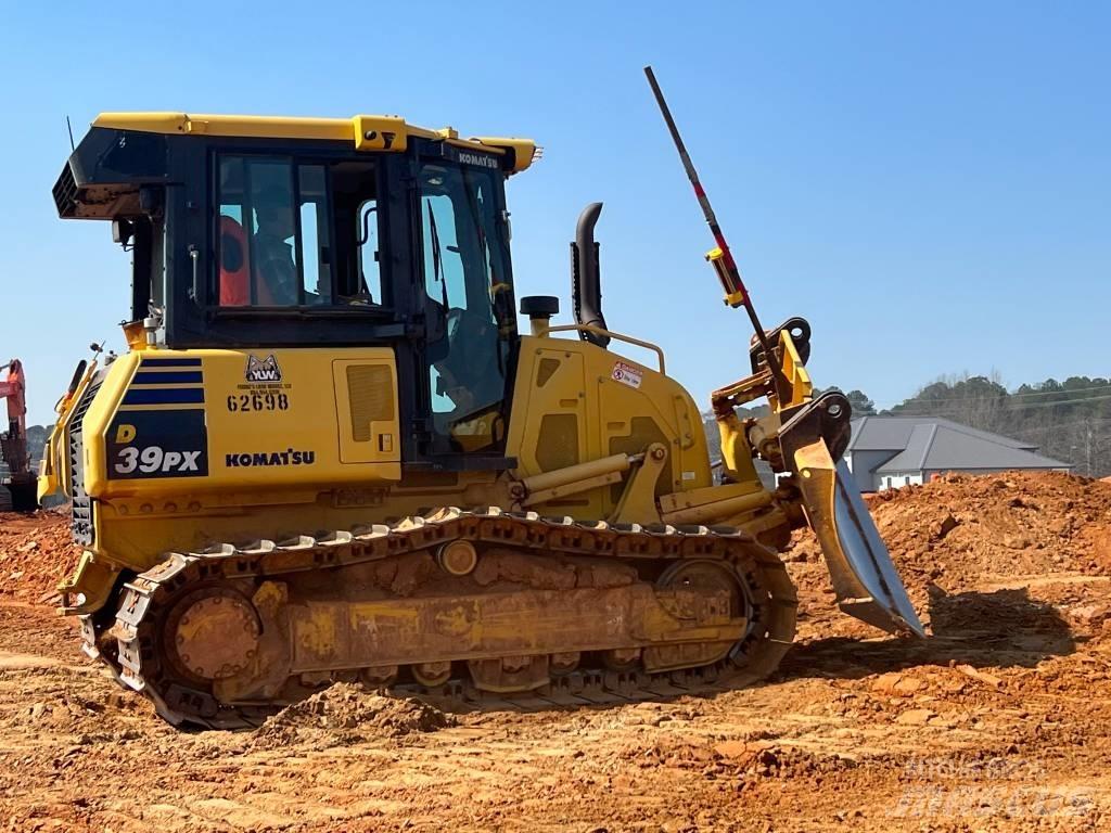 Komatsu D39px-24 lánctalpas dózerek