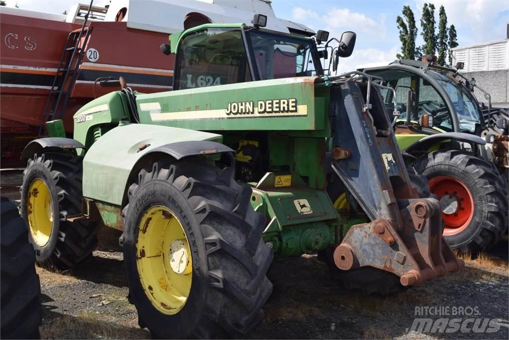 John Deere 3200 Teleszkópos emelők