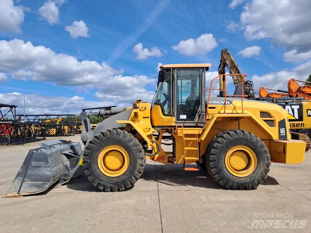 Volvo L105 Gumikerekes homlokrakodók