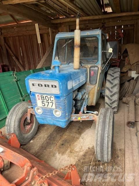 Ford 2000 Traktorok