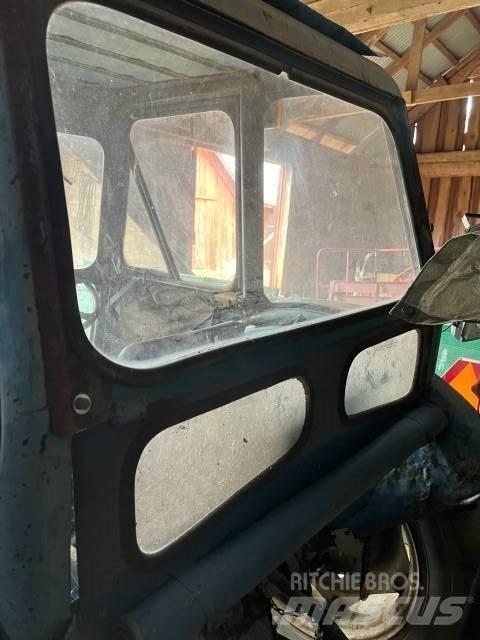 Ford 2000 Traktorok