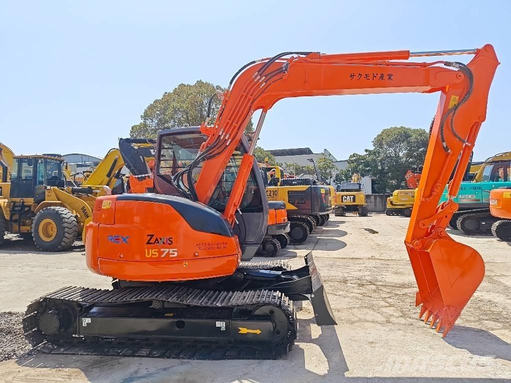 Hitachi ZX 75 US Közepes (midi) kotrók 7 t - 12 t