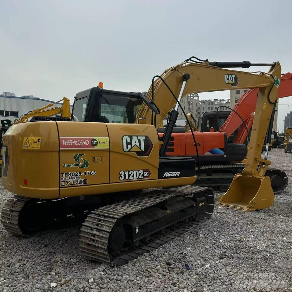 CAT 312D Lánctalpas kotrók