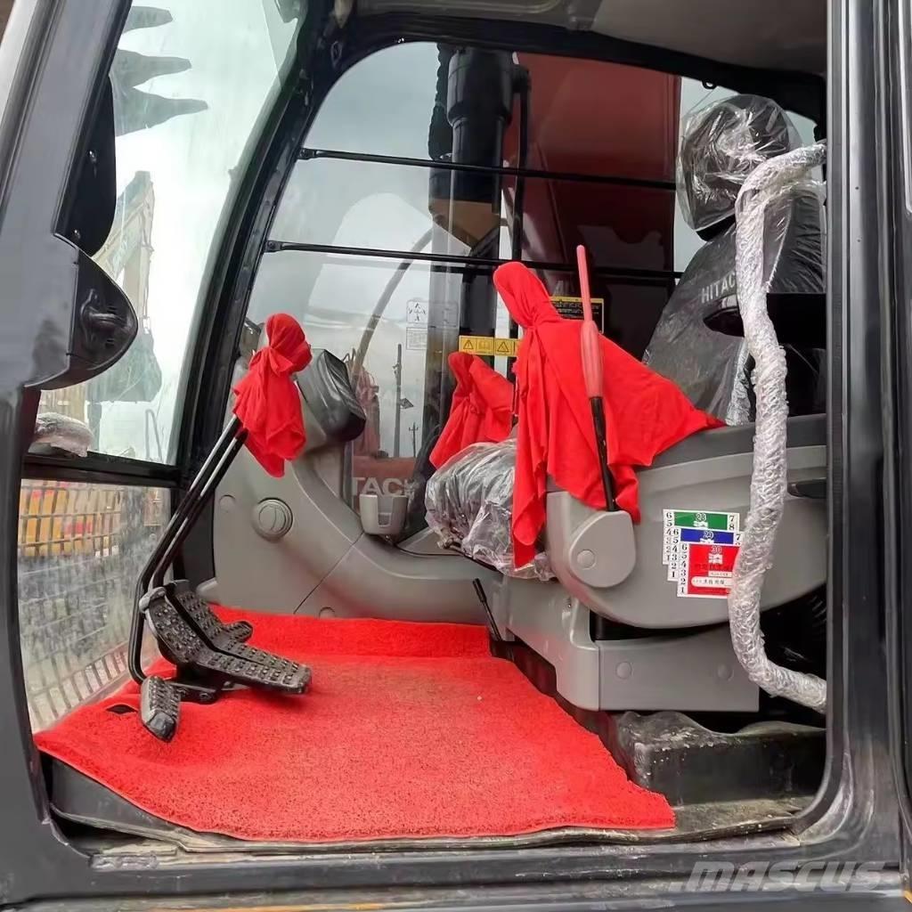 Hitachi ZX 200 Lánctalpas kotrók