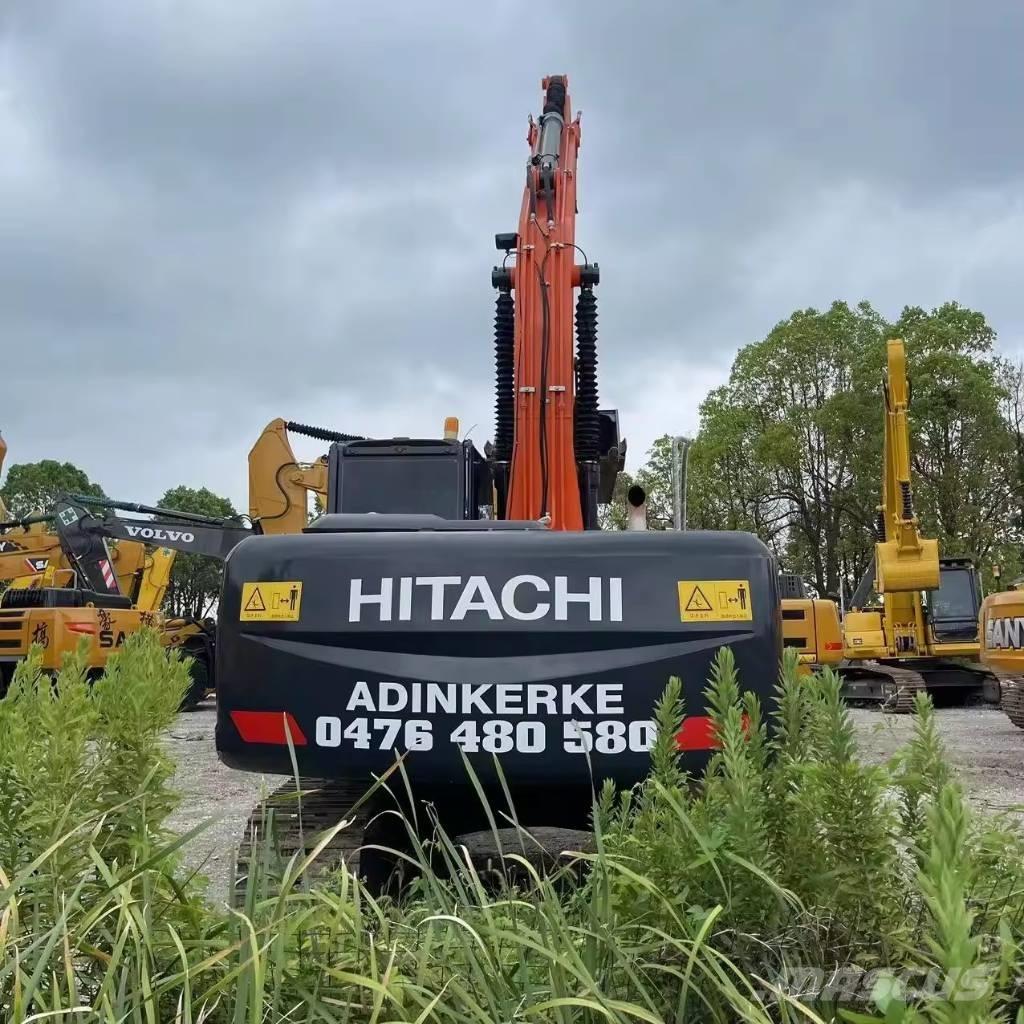 Hitachi ZX 200 Lánctalpas kotrók