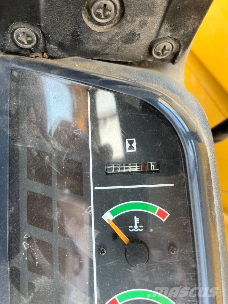 Komatsu PC 20 R-8 Mini kotrók < 7t