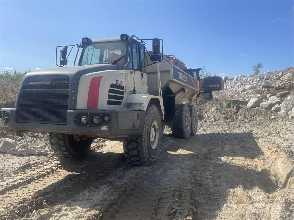Terex TA 30 Csuklósdömperek