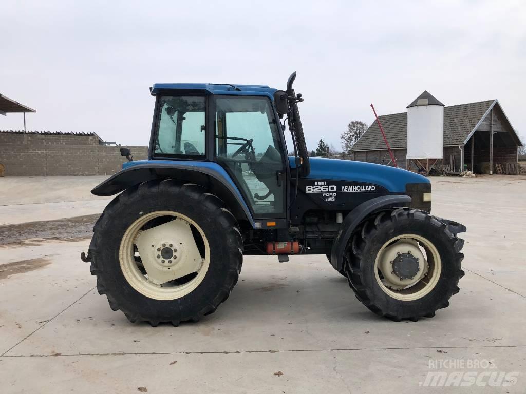 New Holland 8260 Traktorok